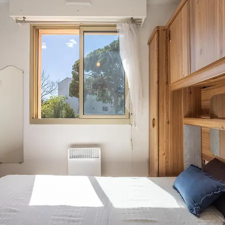 Lägenhet Les Regates-6 By Interhome *