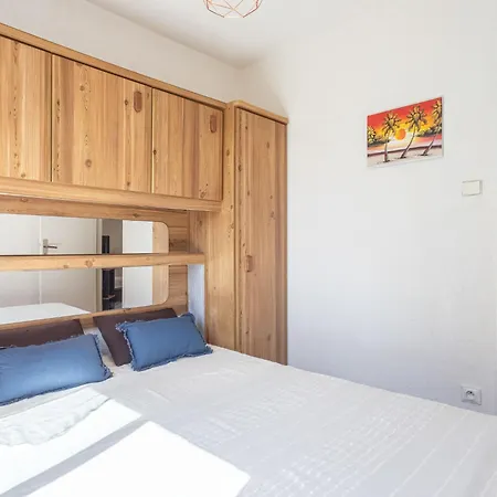 Les Regates-6 By Interhome *